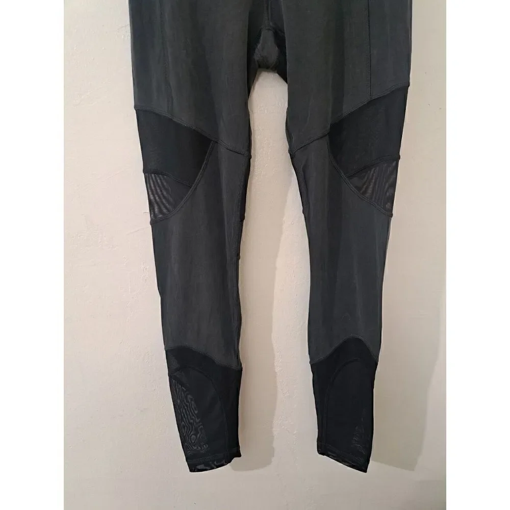 Lululemon Women Size 6 HI Rise WUNDER UNDER leggings Phone Side Pockets Mesh